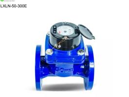 Mechanical water meter for waste water